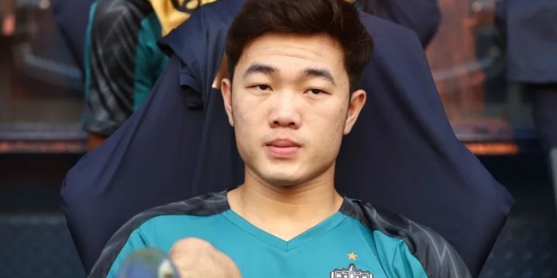 Lương Xuân Trường - Phong Cách Đá Bóng Hiện Đại Và Tinh Tế