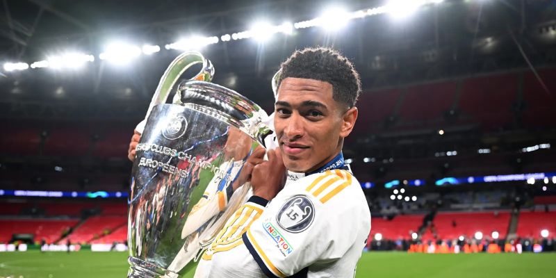 Quá trình phát triển sự nghiệp của tài năng trẻ Jude Bellingham